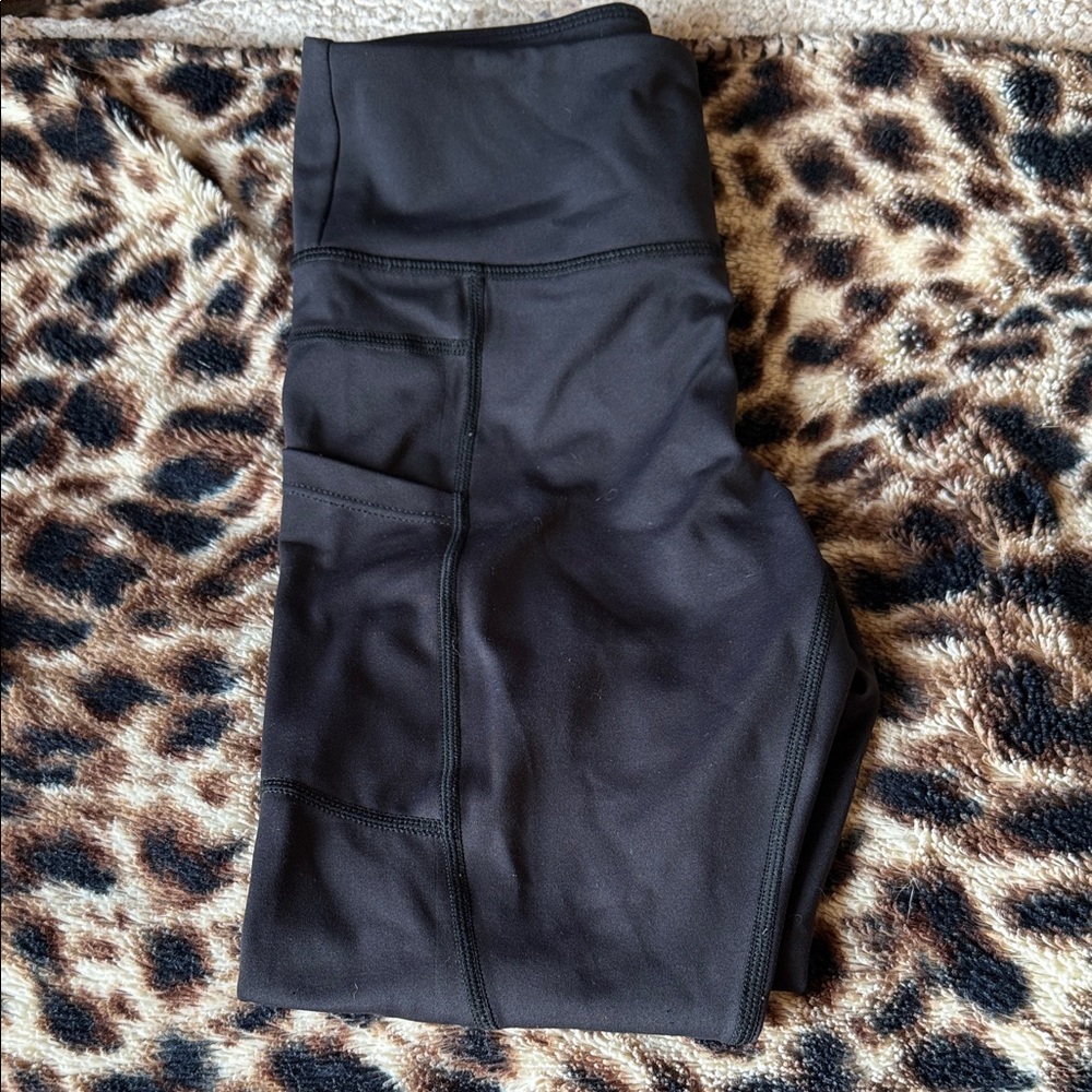 Black Leggings with Pockets